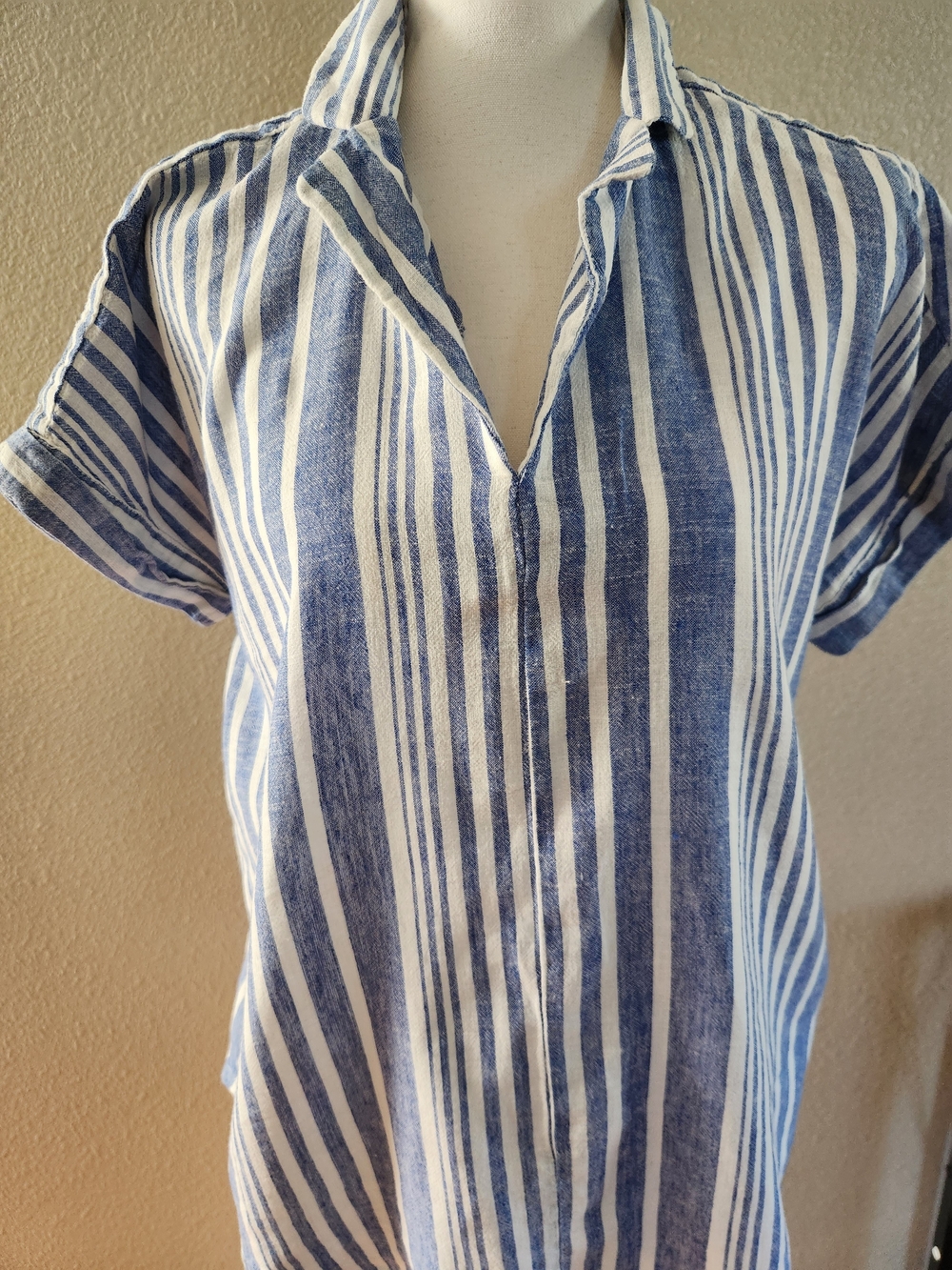 beachlunchlounge Blue and White Striped Top
